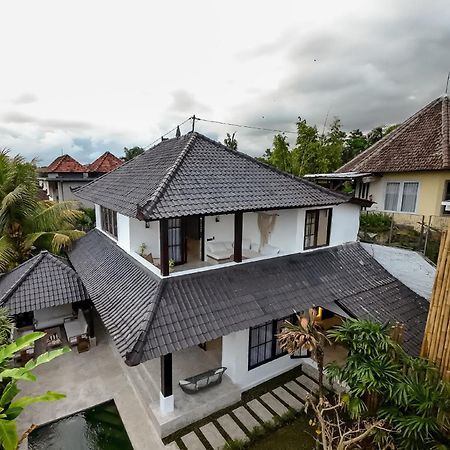 Putri Salju Villa By Evdekimi Ubud Dış mekan fotoğraf